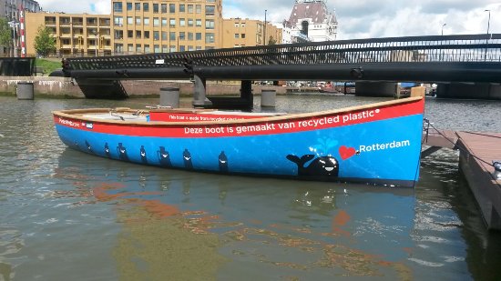Plastic Whale Rotterdam