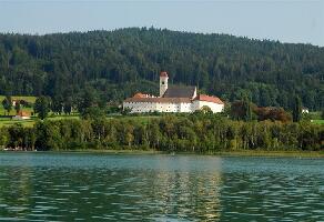 Stift Sankt Georgen am L&auml;ngsee