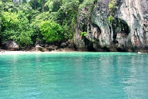 Limestone Adventures Day Tours