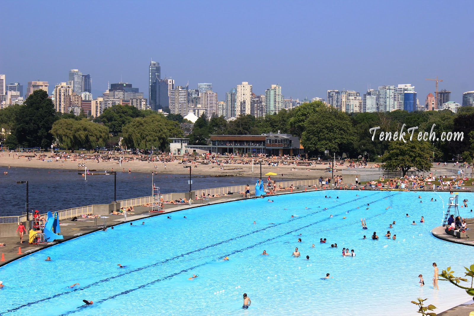 Kitsilano Beach