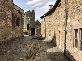 Farleigh Hungerford Castle