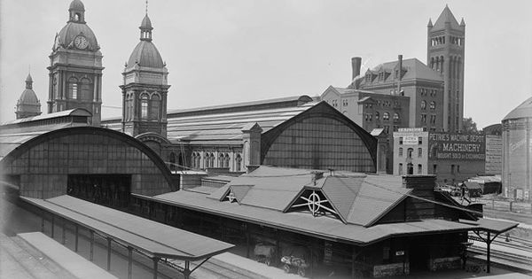 Lost Canada Toronto Station