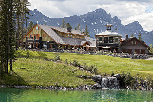 Silvertip Resort
