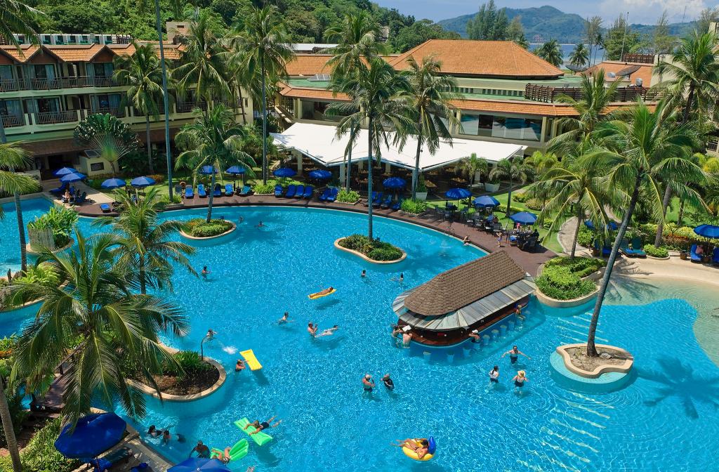 Phuket Marriott Resort and Spa, Merlin Beach