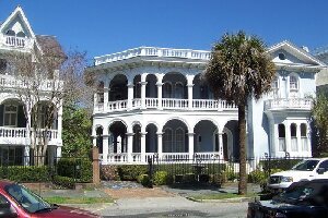 Oyster Point Historic Walking Tours
