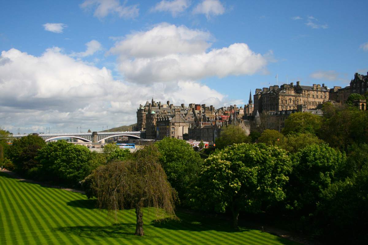 Auld Reekie Tours