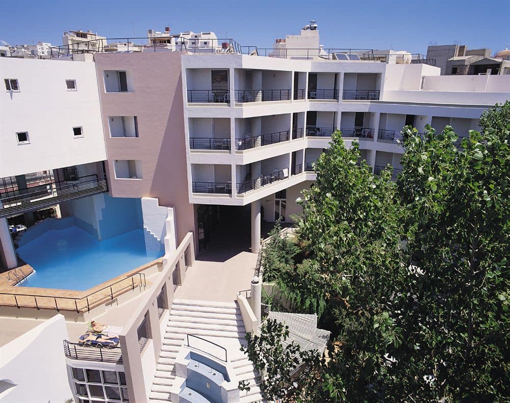 Santa Marina Hotel