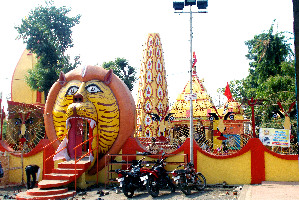 Dharamshala - Kangra - Chandigarh Highway India Temple