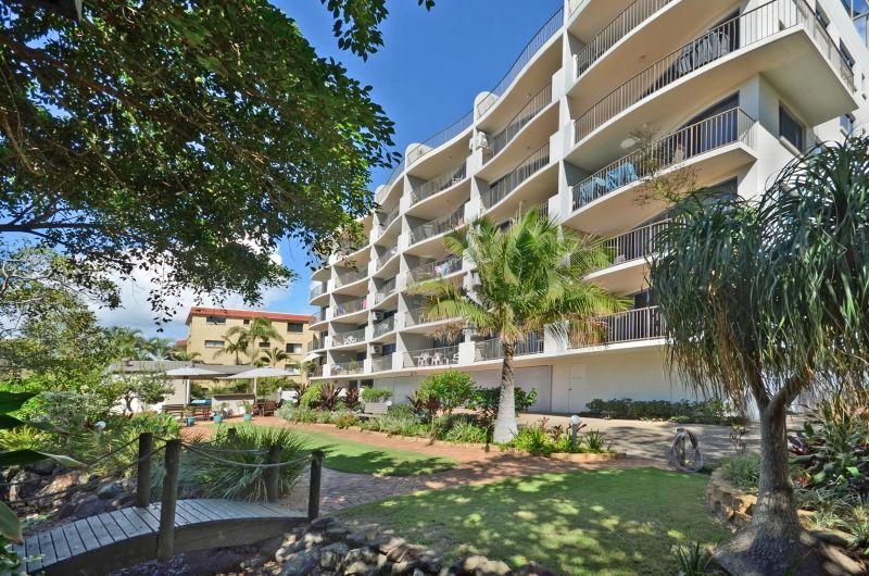 Sails Resort on Golden Beach