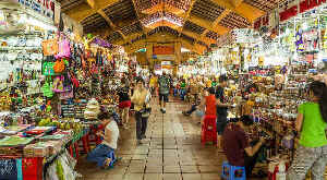 Intersection of Le Loi Vietnam Market