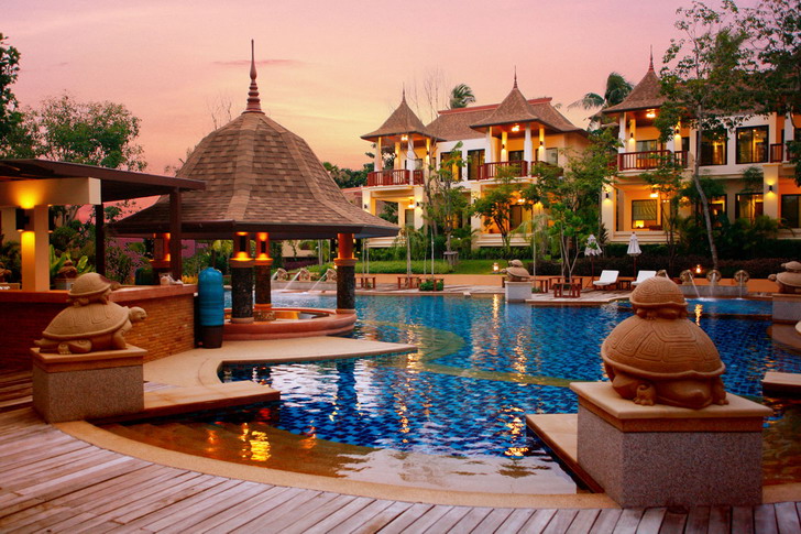 Crown Lanta Resort and Spa