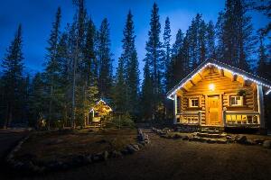 Storm Mountain Lodge and Cabins
