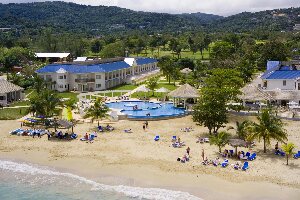 Jewel Runaway Bay Beach and Golf Resort