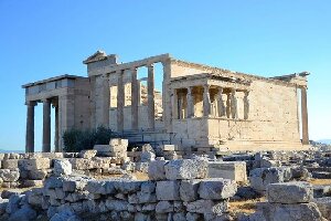 Nikos Loukas Private Tours