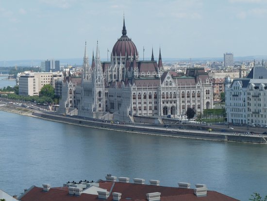 Andras Illes Budapest Tours - Day Tours
