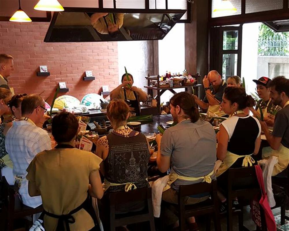 Baipai Thai Cooking School