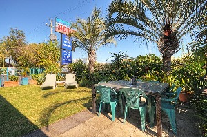 Surf Street Motel