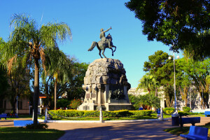 Plaza 25 de Mayo
