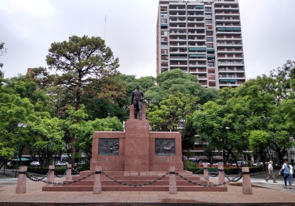 Plaza Manuel Belgrano