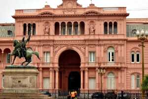 Lincoln Argentina Government Building