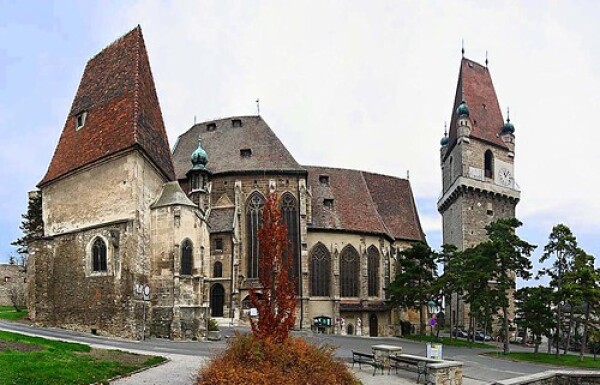 Perchtoldsdorf Castle