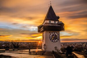 Uhrturm