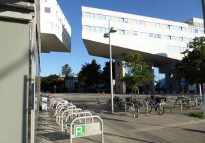 Kagraner Platz