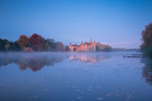 Boom Castle
