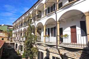 Hadji Nikoli Inn Museum Complex