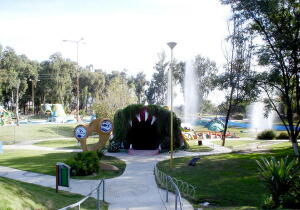 Parque Mariscal Santa Cruz