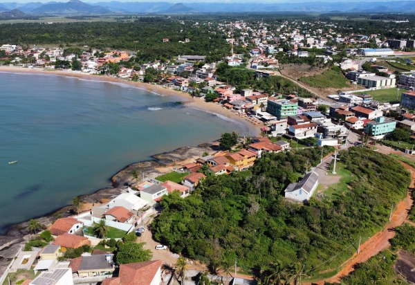 Ponta da Fruta Beach