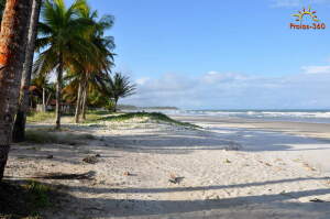 Ponta da Tulha Beach