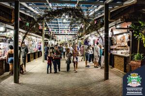 Mongagua Brazil Craft Market