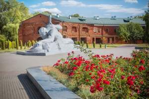 Zhlobin Belarus Monument