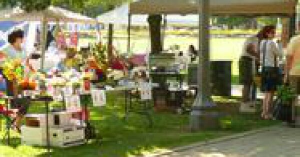 Aurora Farmers' Market and Artisan Fair