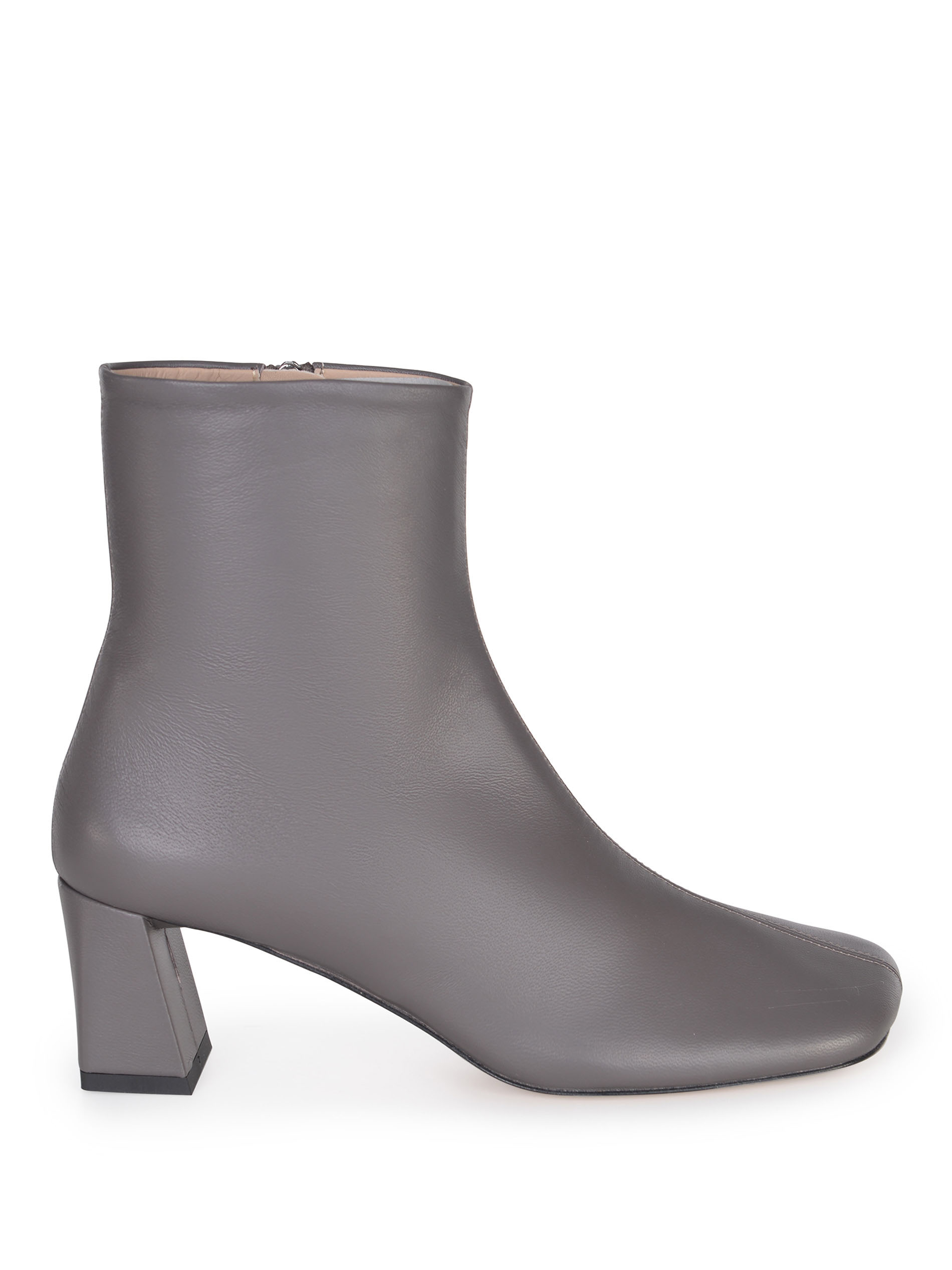 Alysi Boots In Gray