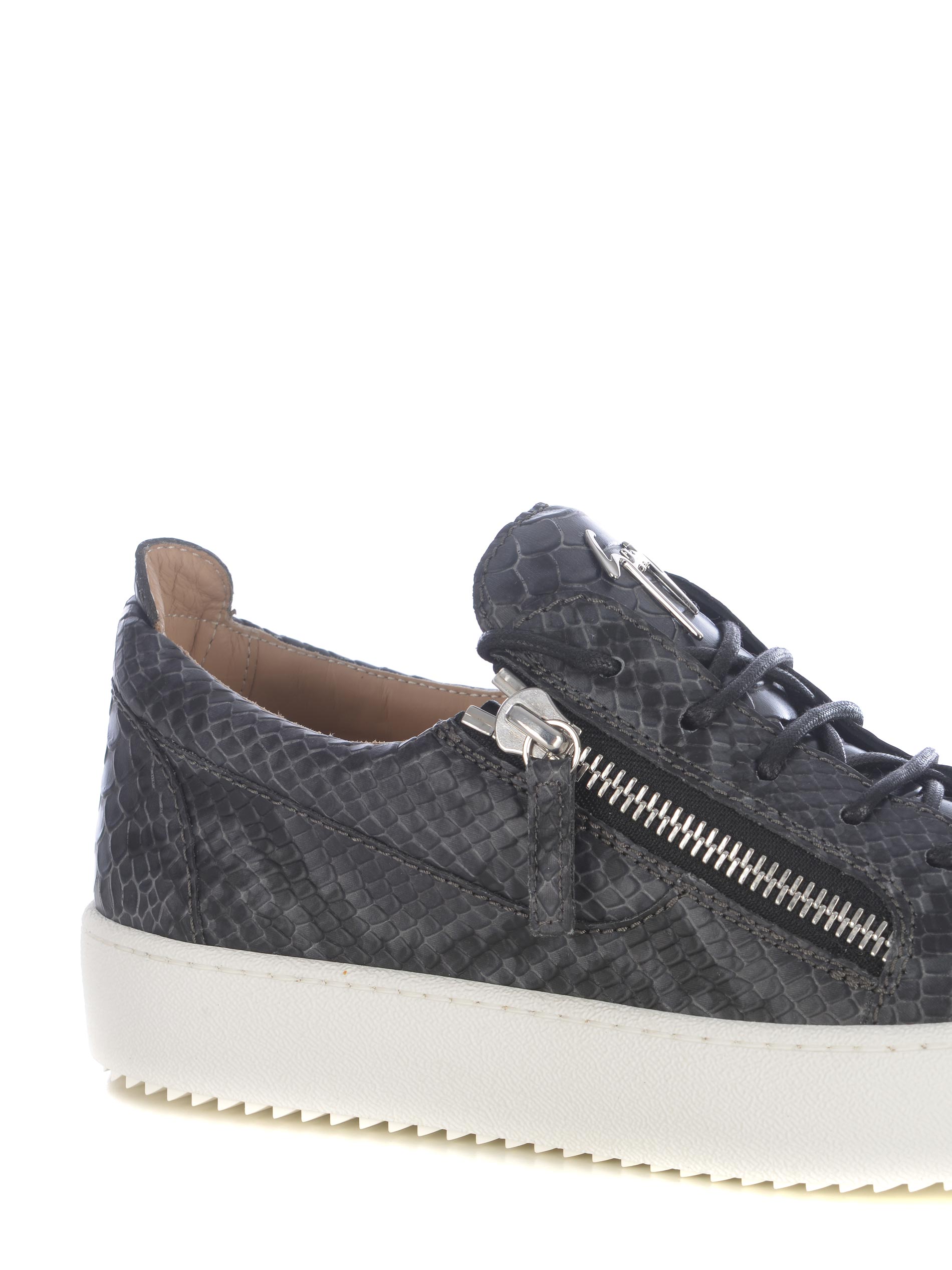 GIUSEPPE ZANOTTI - Tufano Moda