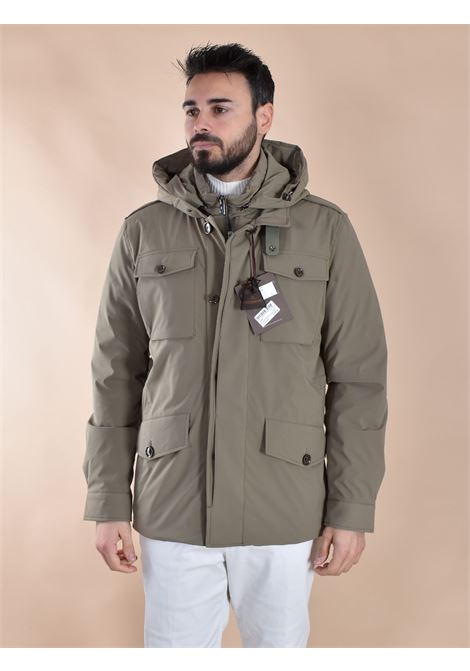 Giubbotto Onthebund field jacket verde muschio