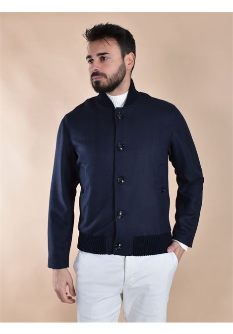  OUTFIT ITALY | J006174