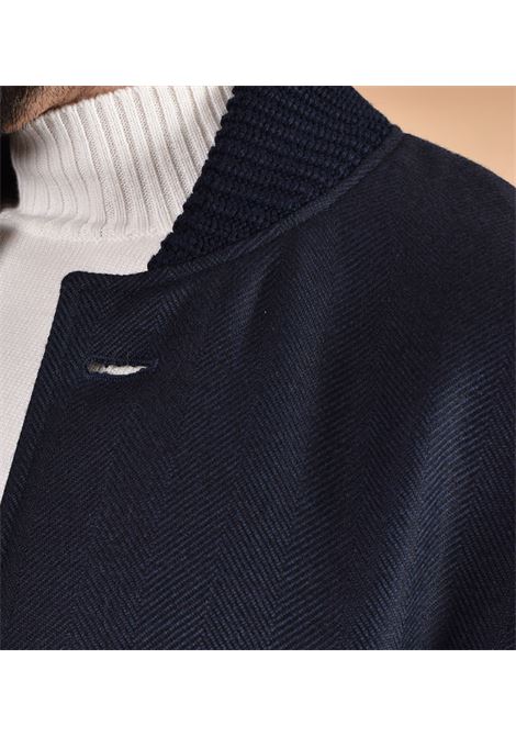  OUTFIT ITALY | J006174