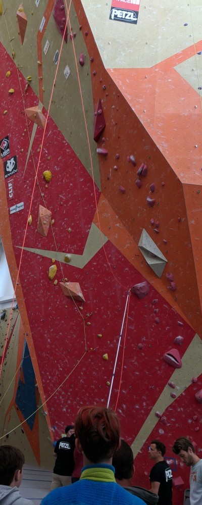 Wall clipping Wall clipping