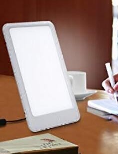 light therapy device