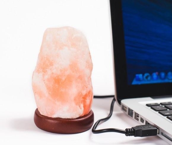 himalayan salt lamp