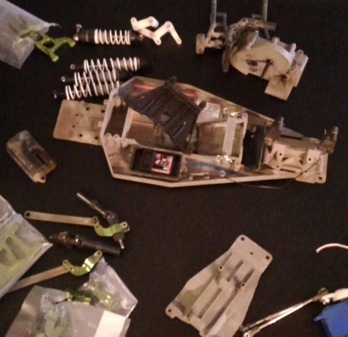 Traxxas Rustler parts Traxxas Rustler parts