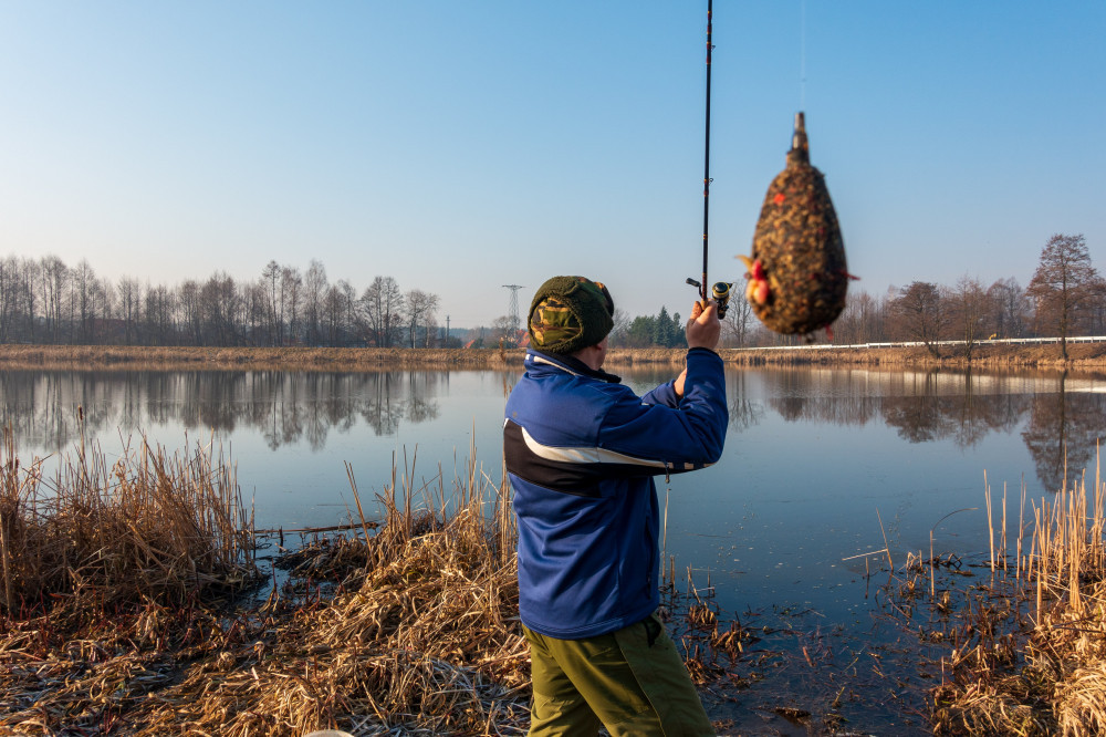 How To Fish A Method Feeder Full Guide How To Fish A Method Feeder Full Guide