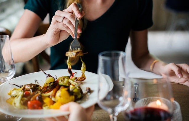 how-to-eat-less-and-lose-weight