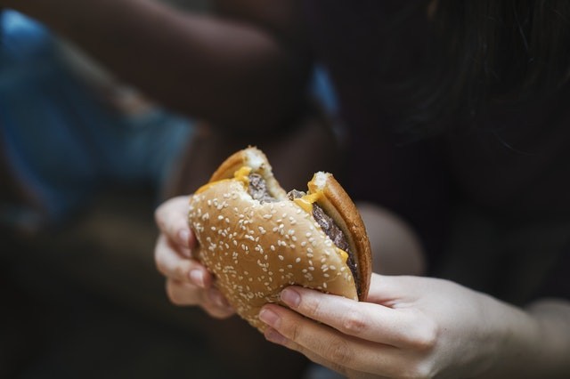how-to-eat-less-and-lose-weight