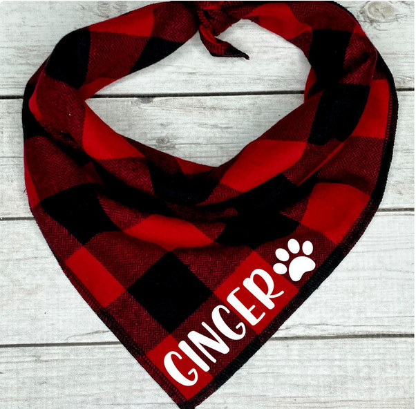 great dog christmas gifts - plaid bandana