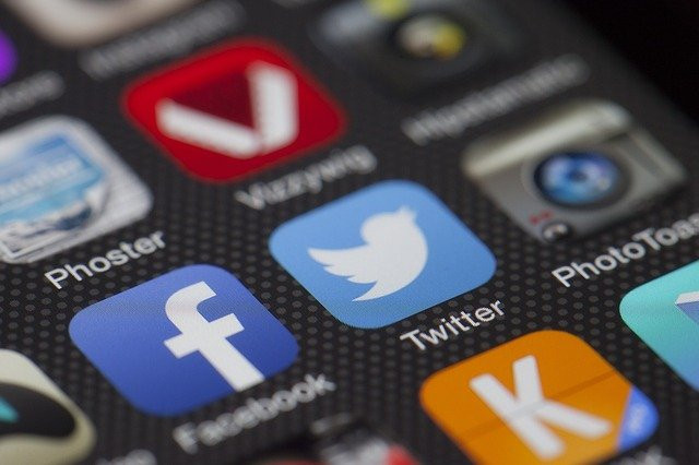 branding your online business with social media