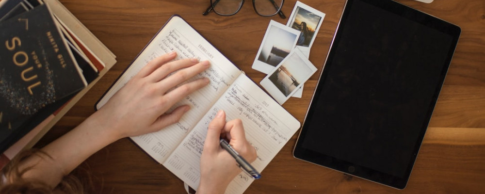 Reflective piece Reflective piece